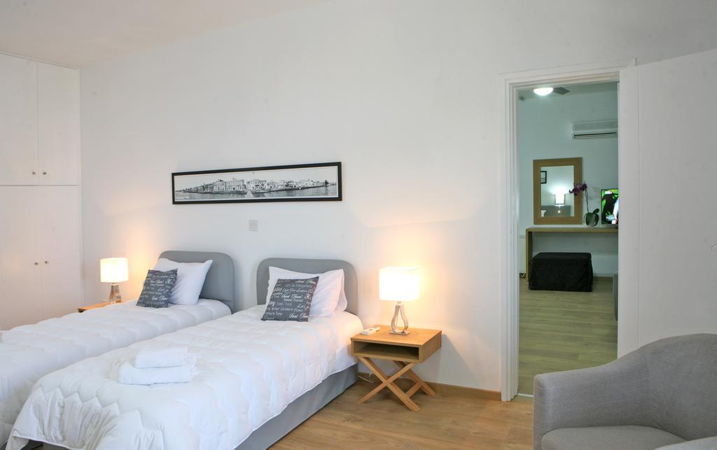 Corina Suites & Apartments Limassol Phòng bức ảnh