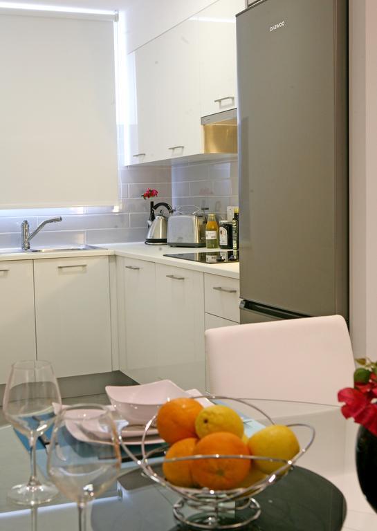 Corina Suites & Apartments Limassol Ngoại thất bức ảnh