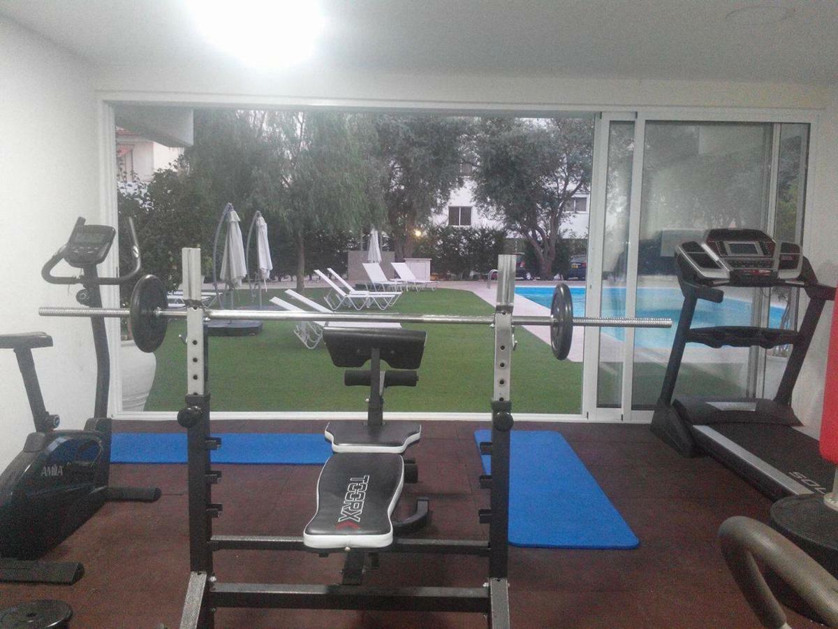 Corina Suites & Apartments Limassol Ngoại thất bức ảnh